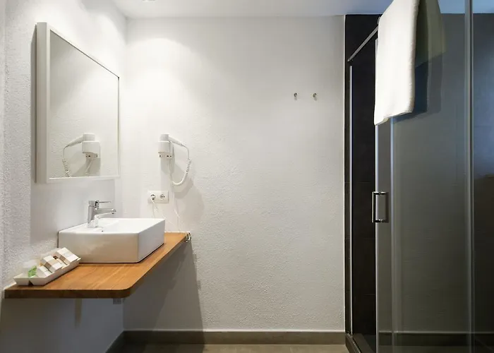Horta D'en Rahola - Adults Only فندق