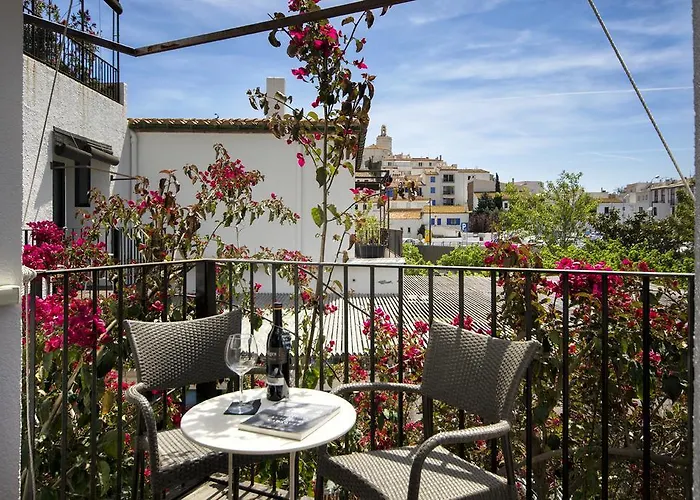 Horta D'en Rahola - Adults Only فندق كاذاكيس